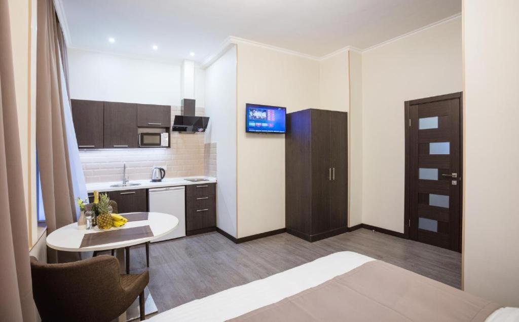 Khreshchatyk Apart Hotel 911 키예프 외부 사진