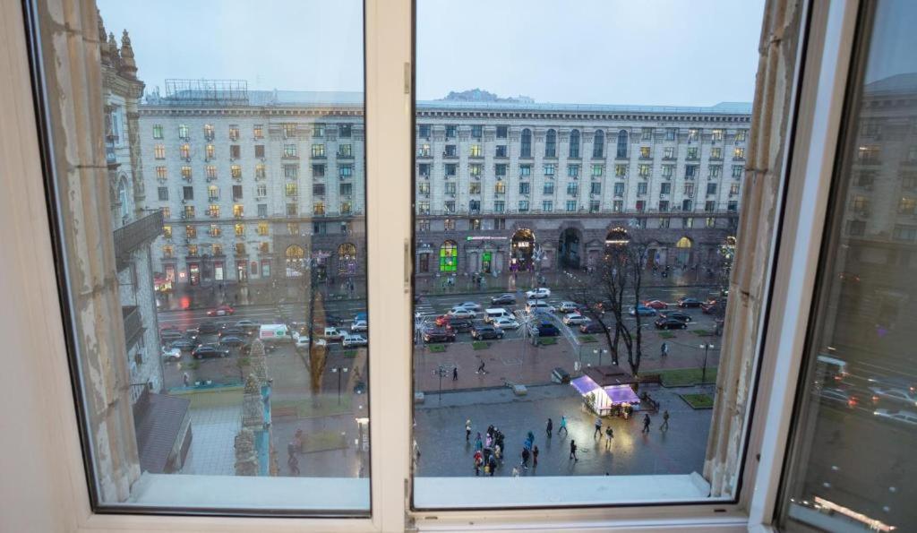Khreshchatyk Apart Hotel 911 키예프 외부 사진
