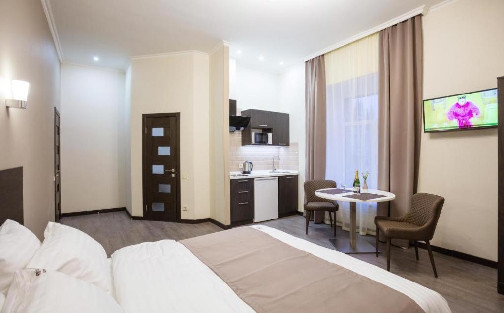 Khreshchatyk Apart Hotel 911 키예프 외부 사진