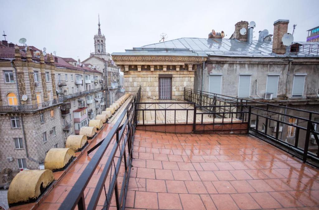 Khreshchatyk Apart Hotel 911 키예프 외부 사진